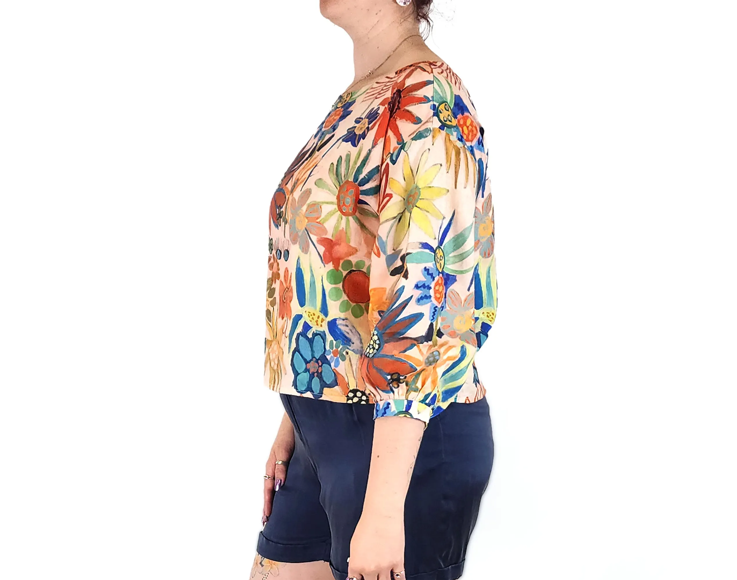 Kuwaii unique and fabulous linen top size 12